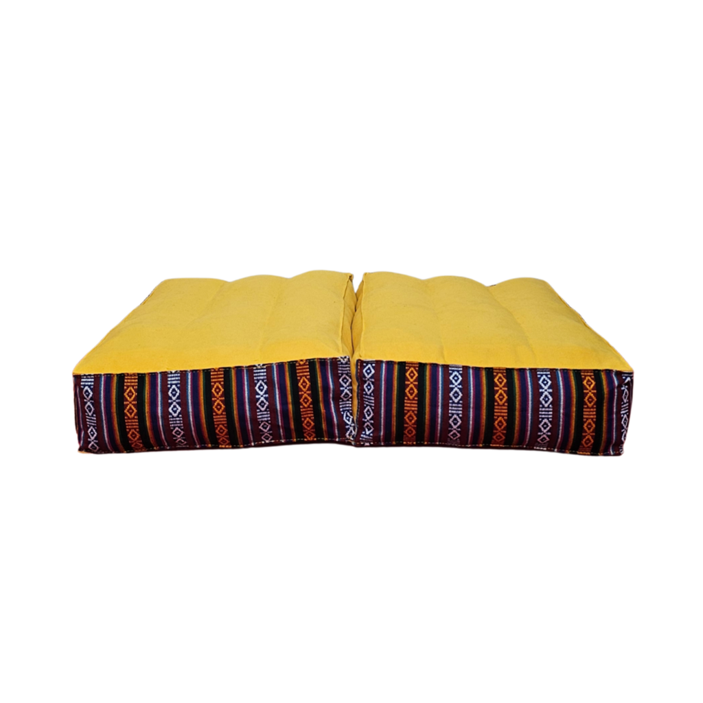 Small Gomden: Nepali Trim